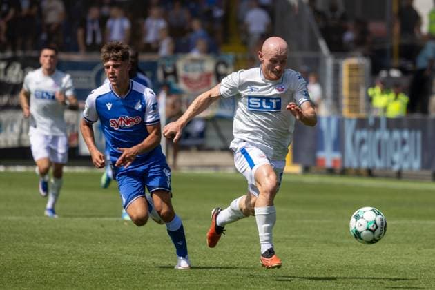 Fußball 3. Liga, Saison 2026 27, 1. Spieltag: TSG Hoffenheim 2 gegen Hansa Rostock***Maximilian Krauß (35, Rostock) mit dynamischem Vorstoß *** Soccer 3rd Division, 2026–27 Season, Matchday 1: TSG Hoffenheim 2 vs. Hansa Rostock***Maximilian Krauß 35, Rostock with a dynamic run Copyright: xUdoxHerrmannx