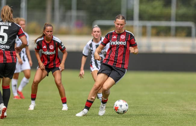 GER, Frankfurt, Eintracht Frankfurt II vs FC Ingolstadt, DFB, 2. Bundesliga, Fussball, Spielzeit 2026 2027, Stadion am Brentanobad, 2. Spieltag im Bild: Eva Hell (Eintracht Frankfurt 4) DFB DFL REGULATIONS PROHIBIT ANY USE OF PHOTOGRAPHS AS IMAGE SEQUENCES AND OR QUASI-VIDEO, 09.08.2026 *** GER, Frankfurt, Eintracht Frankfurt II vs. FC Ingolstadt, DFB, 2. Bundesliga, Soccer, 2026–2027 Season, Stadion am Brentanobad, Matchday 2. Photo by Eva Hell. Eintracht Frankfurt 4. DFB and DFL regulations prohibit any use of photographs as image sequences and or quasi-video. August 9, 2026 Copyright: HMBxMedia HendrikxHamelau