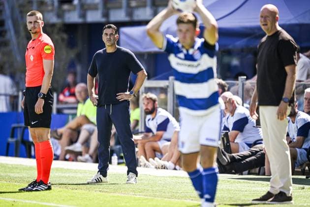 ZWOLLE - Ajax coach Michel Sanchez during the Dutch Eredivisie match between PEC Zwolle and AFC Ajax at the MAC3Park stadium on August 9, 2026 in Zwolle, the Netherlands. OLAF KRAAK ANP Eredivisie 2026 27 xVIxANPxSportx xxANPxIVx 565153881 originalFilename: 565153881.jpg