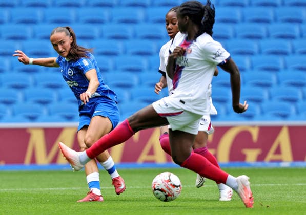 Brighton and Hove Albion Women v Paris Saint-Germain Women Pre-Season Friendly Sophie Peskett of Brighton and Hove Albion Women during the Pre-Season Friendly match at the American Express Stadium, Brighton and Hove 09 08 2026 UK Newspapers OUT Copyright: xNeilxHolmesx FIL-23742-0018