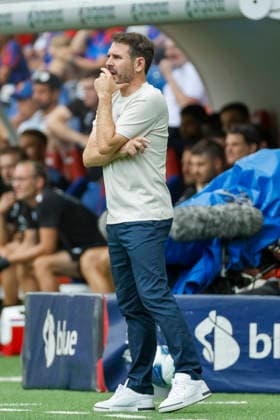 Gian-Luca Privitelli (FC Thun, Trainer) , Schweiz, Fussball, Super League, 3.Spieltag, 2026 2027, FC Basel 1893 vs. FC Thun, 09.08.2026, Basel Sankt Jakob Park Schweiz *** Gian Luca Privitelli, FC Thun, Coach, Switzerland, Soccer, Super League, Matchday 3, 2026–2027, FC Basel 1893 vs. FC Thun, August 9, 2026, St. Jakob Park, Basel, Switzerland Copyright: xGrantxHubbsx