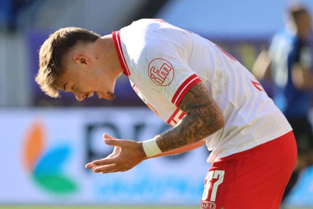 09.08.2026, Fussball, Herren, 3. Liga, Saison 2026 2027, 1. FC Saarbrücken - Rot-Weiss Essen, Jannik Hofmann (Rot-Weiss Essen) enttäuscht Saarbrücken Ludwigsparkstadion Saarland Deutschland (DEU) *** August 9, 2026, Soccer, Men s, 3rd Division, 2026–2027 Season, 1 FC Saarbrücken vs. Rot-Weiss Essen, Jannik Hofmann (Rot-Weiss Essen) disappoints Saarbrücken, Ludwigspark Stadium, Saarland, Germany, DEU Copyright: xSebastianxBachx