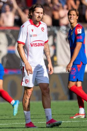 BASEL, SWITZERLAND - August 9: Marc Gutbub of Thun during the Swiss Super League 2026 27 match between FC Basel 1893 and FC Thun at St. Jakob-Park on August 9, 2026 in Basel, Switzerland. Basel Basel-Stadt Switzerland *** BASEL, SWITZERLAND, August 9: Marc Gutbub of Thun during the Swiss Super League 2026–27 match between FC Basel 1893 and FC Thun at St. Jakob Park on August 9, 2026, in Basel, Switzerland; Basel, Basel-Stadt, Switzerland Copyright: xJustPictures.ch PascalxvonxBürenx jp-en-EuSpIm-Pavo_Fotografie-07224
