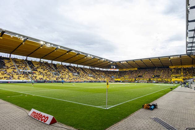 3.Liga: Alemannia Aachen - SC Verl; 09.08.2026 Symbolbild, Blick in den Innenraum des Tivoli Stadion in Aachen vor dem Spiel. 3.Liga: Alemannia Aachen - SC Verl; Tivoli, Aachen; 09.08.2026 DFB regulations prohibit any use of photographs as image sequences and or quasi video. *** 3rd Division: Alemannia Aachen SC vs. Verl, August 9, 2026 (stock photo), A view inside the Tivoli Stadium in Aachen before the 3rd League match between Alemannia Aachen and SC Verl at Tivoli, Aachen, September 8, 2026. DFB regulations prohibit any use of photographs as image sequences and or quasi-video Copyright: xBEAUTIFULxSPORTS Buriakovx