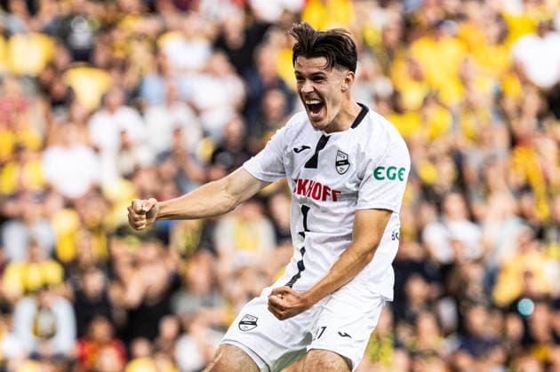 3.Liga: Alemannia Aachen - SC Verl; 09.08.2026 SC Verl bejubelt das Tor, 0:1 durch Felix Vogler (SC Verl, 27) 3.Liga: Alemannia Aachen - SC Verl; Tivoli, Aachen; 09.08.2026 DFB regulations prohibit any use of photographs as image sequences and or quasi video. *** 3rd Division: Alemannia Aachen vs. SC Verl, August 9, 2026. SC Verl celebrates the goal—0–1 by Felix Vogler (SC Verl), 27 3rd Division Alemannia Aachen vs. SC Verl, Tivoli, Aachen, August 9, 2026. DFB regulations prohibit any use of photographs as image sequences and or quasi-video. Copyright: xBEAUTIFULxSPORTS Buriakovx