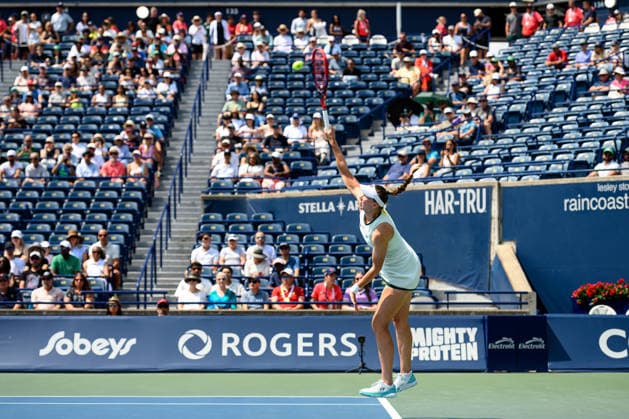 August 9, 2026, Toronto, Ontario, Canada: ELENA RYBAKINA of Kazakhstan serves the ball during her round-of-16 match against Liudmila Samsonova at the National Bank Open, part of the Hologic WTA, Tennis Damen Tour at Sobeys Stadium. Toronto Canada - ZUMAr228 20260809_znp_r228_001 Copyright: xVasiliyxRyabykhx