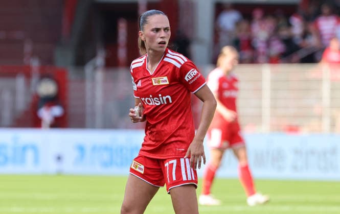 Jill Janssens enttäuscht nach vergebener Torchance Enttäuschung Aktion Oberkörper Fußball Fussball Testspiel Frauen Damen Bundesliga Saison 2026 2027 09.08.2026 1.FC Union Berlin FCU vs Inter Mailand DFL regulations prohibit any use of photographs as image sequences and or quasi-video *** Jill Janssens Disappointed After Missed Scoring Opportunity Disappointment Action Upper Body Sports Soccer Women s Bundesliga Season 2026–2027 September 8, 2026 1. FC Union Berlin (FCU) vs. Inter Milan DFL regulations prohibit any use of photographs as image sequences and or quasi-video