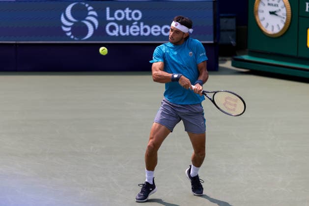 August 9, 2026, Montreal, Quebec, Canada: THIAGO AUGUSTIN TIRANTE from Argentina backhand in match against Learner Tien (12) from USA in round of 16 at Canadian Open at IGA stadium in Montreal, Quebec, Canada on 2026-08-09 Montreal Canada - ZUMAl189 20260809_zsp_l189_074 Copyright: xYannickxLegarex