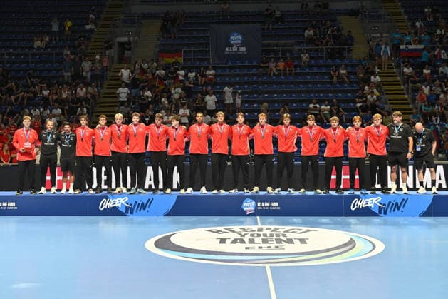 GERMANY vs SLOVENIA TEAM DENMARK handball U18 Gernany national team, Nationalteam vs Slovenia during EHF U18 European Championship, EM, Europameisterschaft final match at Aleksandar Nikolic Pionir hall, Belgrade 09.08.2026 Foto: HANDBALL, SERBIA, EHF EUROPEAN U18 CHAMPIONSHIP, GERMANY, SLOVENIA Belgrade Aleksandar Nikolic Pionir arena Serbia Copyright: xMarkoxMetlasx xMNxPressx