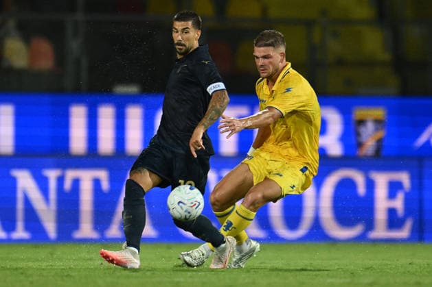 SOCCER - Friendly Match - Frosinone vs. Lazio Photo by IPA ABACAPRESS.COM87361672 - Mattia Zaccagni of S.S. Lazio and Gabriele Calvani of Frosinone Calcio are in action during a preseason friendly match between Frosinone Calcio and S.S. Lazio at Benito Stirpe Stadium on August 9, 2026, in Frosinone, Italy. Frosinone Italy  Copyright: xIPAxSport ABACAx