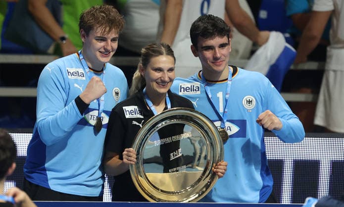 09.08.2026 Belgrade Germany-Slovenia European U18 men s handball championship final tournament final match Tjorven Knackstedt,Isabell Roch,Tobias Dengler Germany Euro champion plate :