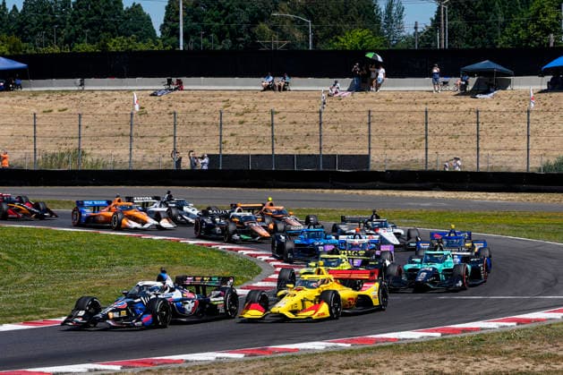 August 9, 2026, Portland, Oregon, USA: Felix Rosenqvist, driver of the 60 Meyer Shank Racing Honda, and Alex Palou, driver of the 10 Chip Ganassi Racing Honda, lead the field at the start of the IndyCar, Indy Car, IRL, USA Grand Prix of Portland at the Portland International Raceway. Portland USA - ZUMAd212 20260809_zsp_d212_012 Copyright: xRichardxDolex