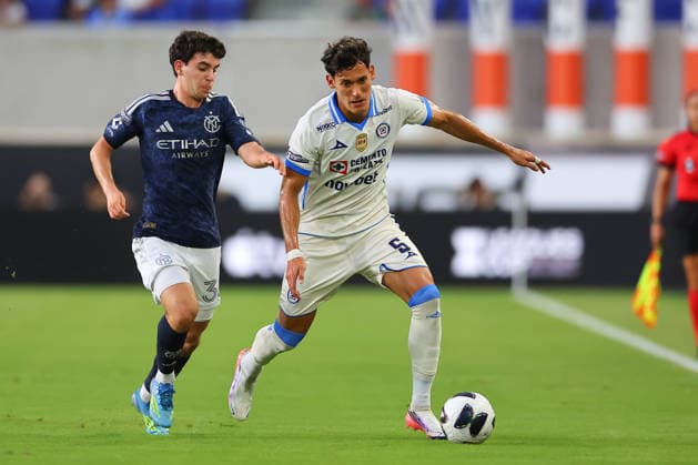 HARRISON, NJ - AUGUST 09: Jesus Orozco 5 of Cruz Azul controls the ball during the first half of the Leagues Cup match against New York City FC on August 9, 2026 at Sports Illustrated Stadium in Harrison, New Jersey. (Photo by Rich Graessle Icon Sportswire) SOCCER: AUG 09 Leagues Cup Cruz Azul vs New York City EDITORIAL USE ONLY Icon26080930049