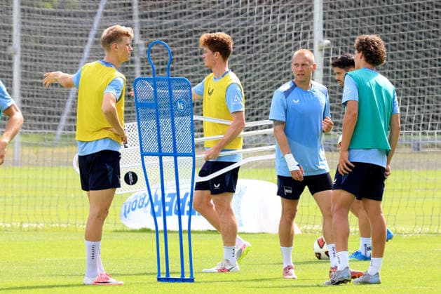 10.08.2026, DEU GER, Fussball , 2.Fussballbundesliga, Saison 2026 2027), Sportforum, Hertha BSC, Training Luca Schuler (Hertha BSC Berlin 18), Sebastian Groenning (Hertha BSC Berlin 17), Jon Dabur Thorsteinsson (Hertha BSC Berlin 24) 2. Liga: DFB DFL regulations prohibit any use of photographs as image sequences and or quasi-video) Berlin Sportforum Berlin Deutschland *** August 10, 2026, Germany, Soccer, 2. Bundesliga, 2026–2027 Season, Sportforum, Hertha BSC, Training: Luca Schuler (Hertha BSC Berlin, 18), Sebastian Groenning (Hertha BSC Berlin, 17), Jon Dabur Thorsteinsson, Hertha BSC Berlin 24, 2. Bundesliga, DFB and DFL regulations prohibit any use of photographs as image sequences and or quasi-video, Berlin Sportforum, Berlin, Germany Copyright: xNordphotox xEnglerx