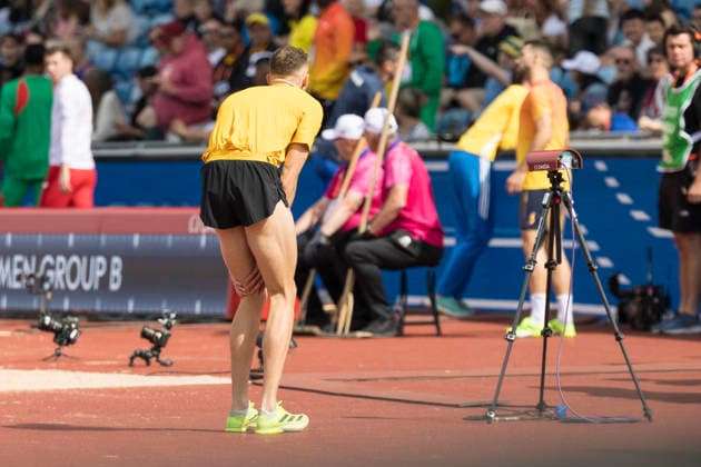 BIRMINGHAM, GREAT BRITAIN - AUGUST 10, 2026 : Simon BATZ (GER Germany) injures during the long jump qualification of the European Athletics Championships at Alexander Stadium on August 10, 2026 in Birmingham, Great Britain. Oregon Great Britain Copyright: xAxelxKohringx