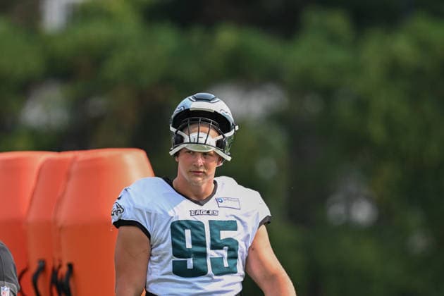 PHILADELPHIA, PA - AUGUST 10: Philadelphia Eagles defensive tackle Ty Robinson 95 is shown during the Philadelphia Eagles training camp on August 10th, 2026 at Jefferson Health Training Complex in Philadelphia, PA. (Photo by Terence Lewis Icon Sportswire) NFL, American Football Herren, USA AUG 10 Eagles Training Camp EDITORIAL USE ONLY Icon260810010