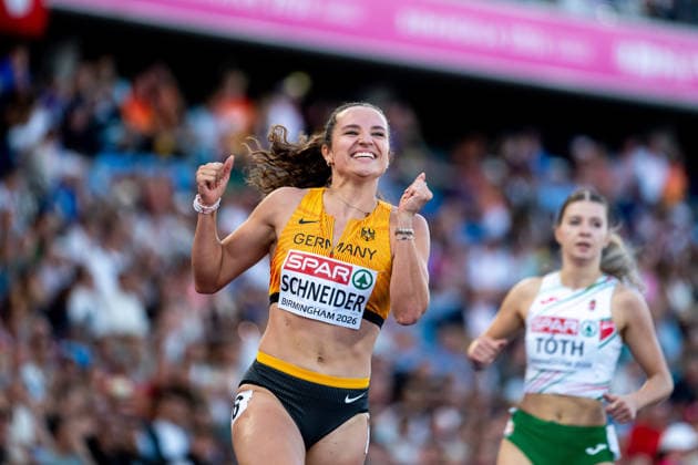 10.08.2026, GBR, Leichtathletik, Europameisterschaft 2026, Abendsession Tag 1, Birmingham Rosina Schneider ( Deutschland ) jubelt im Ziel, 100 Meter Hürden Sprint Damen, Vorlauf Birmingham Alexander Stadium England Großbritannien *** August 10, 2026, GBR, Track and Field, 2026 European Championships, Evening Session, Day 1, Birmingham: Rosina Schneider of Germany celebrates at the finish line, Women s 100-meter Hurdles, Heats, Birmingham Alexander Stadium, England, Great Britain Copyright: xNordphoto Memmlerx