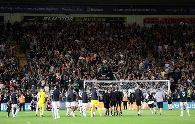 Plymouth Argyle fans celebrate at full time Plymouth Argyle v Exeter City, EFL Carabao Cup, First Round, Football, Home Park, Plymouth, UK - 10 Aug 2026Plymouth Home Park United Kingdom EDITORIAL USE ONLY No use with unauthorised audio, video, data, fixture lists, club league logos or live services. Online in-match use limited to 120 images, no video emulation. No use in betting, games or single club league player publications.  Copyright: xKieranxMcManus Shutterstockx 17061087br