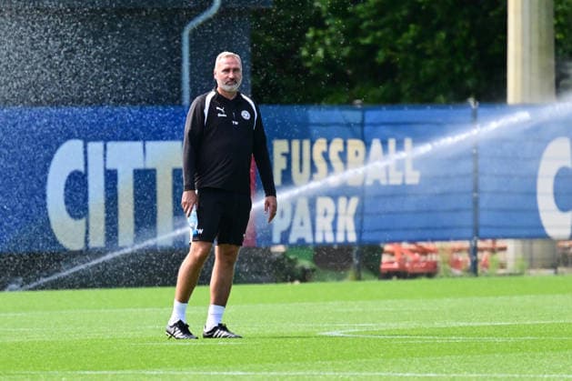 11.08.2026, Fußball, Herren, 2.BL, Saison 2026 2027, Training Holstein Kiel Trainer Tim Walter Kiel, Projensdorf Projensdorf, Trainigsplatz Schleswig-Holstein Deutschland *** August 11, 2026, Soccer, Men s, 2nd Division, 2026–2027 Season, Holstein Kiel Training, Coach Tim Walter, Kiel, Projensdorf, Projensdorf, Training Ground, Schleswig-Holstein, Germany