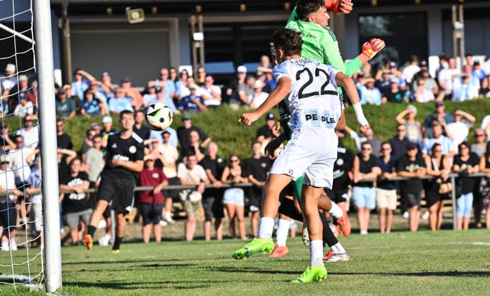 11.08.2026 - Fussball - Saison 2026 2027 - BFV - Toto-Pokal : FC Wendelstein - TSV 1860 München ( Löwen ) - - xwoxzix - Loris Husic (22, TSV 1860 München ) erzielt Treffer Tor Torschuß zum 0:1 gegen Tim Lierhammer (1, FC Wendelstein ) *** August 11, 2026 Soccer Season 2026–2027 BFV Toto Cup FC Wendelstein TSV 1860 Munich Lions xwoxzix Loris Husic 22, TSV 1860 Munich scores a goal—a shot on goal—to make it 0–1 against Tim Lierhammer 1, FC Wendelstein