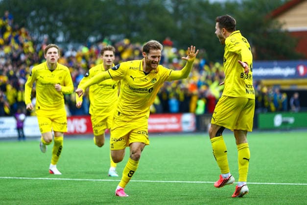 Fotball, Champions League 2025 2026: Bodo Glimt - Union Saint-Gilloise Bodo 20260811. Celebration after a goal during the Champions League qualifying match between Bodo Glimt and Union Saint-Gilloise at Aspmyra Stadium. Photo: Mats Torbergsen NTB Bodo Norge EDITORIAL USE ONLY. RESTRICTED USE FOR BETTING COMPANIES Ref:_SPO5ikBuSMVSs8.jpg *** Soccer, Champions League 2025–2026 Bodo Glimt Union Saint Gilloise Bodo 20260811 Celebration after a goal during the Champions League qualifying match between Bodo Glimt and Union Saint Gilloise at Aspmyra Stadium Photo Mats Torbergsen NTB Bodo Norway EDITORIAL USE ONLY RESTRICTED USE FOR BETTING COMPANIES  Copyright: xMatsxTorbergsenx xNTBx