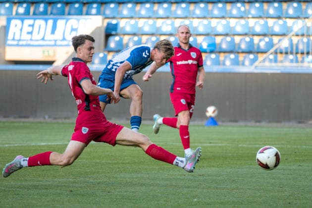 11.08.2026 Fußball Herren 2026 2027 Regionalliga Nordost 4. Spieltag 1. FC Magdeburg II - SV Babelsberg 03 Avnet Arena Magdeburg Cornelius Bräunling (Magdeburg, 29, blau-weiß) erzielt das 1:1. Magdeburg Sachsen-Anhalt Deutschland *** August 11, 2026 Men s Soccer 2026–2027 Northeast Regional League, Matchday 4: 1 FC Magdeburg II vs. SV Babelsberg 03, Avnet Arena, Magdeburg, Cornelius Bräunling, Magdeburg, 29, blue and white, scores the 1-1 equalizer Magdeburg, Saxony-Anhalt, Germany