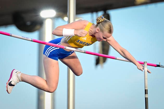 BIRMINGHAM, UNITED KINGDOM 20260811 Kajsa Roth in the women s pole vault heats during the European Athletics Championships at Alexander Stadium in Birmingham. *** The image is included in the SPORTS PACKAGE. For others PAID IMAGE. *** BIRMINGHAM UK x10030x *** BIRMINGHAM, UNITED KINGDOM 20260811 Kajsa Roth in the women’s pole vault heats during the European Athletics Championships at Alexander Stadium in Birmingham *** The image is included in the SPORTS PACKAGE. For other uses, PAID IMAGE *** BIRMINGHAM, UK x10030x  Copyright: xJonasxEkströmer TTx EUROPEAN ATHLETICS CHAMPIONSHIPS 2026
