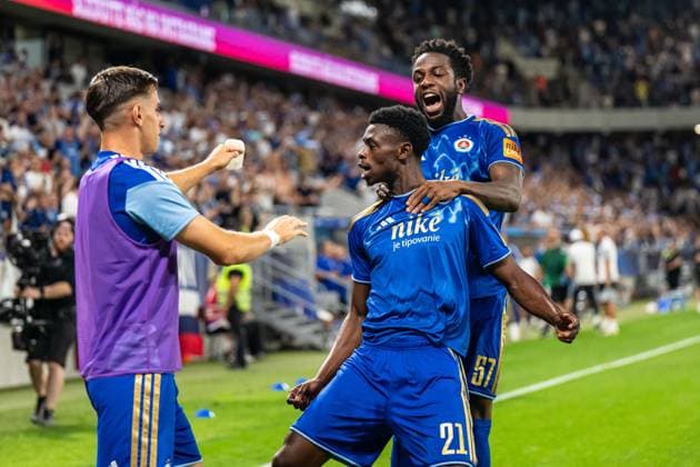 Sandro Cruz a goal celebrate with Suleiman Camara during Champions League qualifying round 3 match, SK Slovan Bratislava - Mjallby AIF , 11. august 2026, Tehelne pole Stadium, Bratislava, Slovakia Copyright: xMICHALxFAJT,ZOSPORTU.SKx MAR_4367