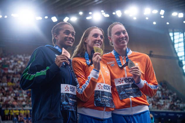 NATATION : Championnat d europe de natation 2026 - PARIS - 11 08 2026 Marrit Steenbergen (NED) Milou Van Wijk (NED) Sara Curtis (ITA) Saint DenisFrance  Copyright: xBaptistexAutissierx