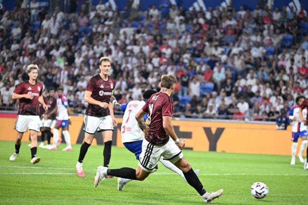 Football : Olympique Lyonnais v Sparta Praha- Qualifying champions league 11 08 2026 Ernest NUAMAH of Lyon scoring goal during the second leg, 3rd qualifying round match of the Football Champions League between Olympiquer Lyonnais and Sparta Praha ,Czech Republic at Groupama Stadium Decines Charpieu Lyon on August 11, 2026, , France LYONFrance  Copyright: xMouradxAllilix