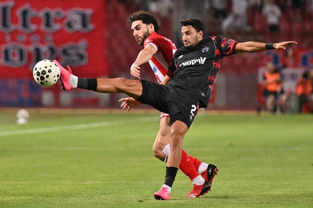CRVENA ZVEZDA vs HAPOEL BEER SHEVA GUY MIZRAHI vs NAYAIR TIKNIZYAN Najair Tiknizjan football Crvena zvezda vs Hapoel Ber Sheva Champions league qualification match at Rajko Mitic stadium , Belgrade 27.08.2026 PHOTO FOOTBALL, CRVENA ZVEZDA, RED STAR, UEFA CHAMPIONS LEAGUE QUALIFICATIONS, HAPOEL BEER SHEVA Belgrade Rajko Mitic stadium Serbia Copyright: xMarkoxMetlasx xMNxPressx