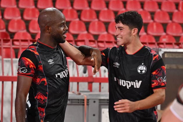CRVENA ZVEZDA vs HAPOEL BEER SHEVA JAVON EAST and NIV YEHOSHUHA football Crvena zvezda vs Hapoel Ber Sheva Champions league qualification match at Rajko Mitic stadium , Belgrade 27.08.2026 PHOTO FOOTBALL, CRVENA ZVEZDA, RED STAR, UEFA CHAMPIONS LEAGUE QUALIFICATIONS, HAPOEL BEER SHEVA Belgrade Rajko Mitic stadium Serbia Copyright: xMarkoxMetlasx xMNxPressx