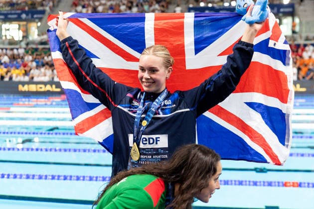 European Aquatics Championships Swimming Day 2 Katie Shanahan, Camila Rodrigues Rebelo during European Aquatics Championships Swimming Day 2 in Paris, France, on August 11, 2026 Paris France  Copyright: xFotoxOlimpikx originalFilename:jastrzebowski-european260811_nplAz.jpg