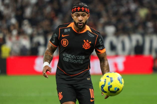Corinthians will not be extending Memphis Depay’s contract, archive photos