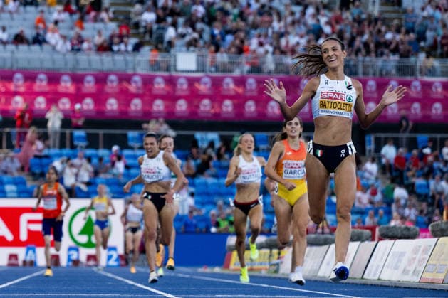 260811 Nadia Battocletti of Italy celebrates after women™s 5000 meter final during day 2 of the 2026 European Athletics Championships on August 11, 2026 in Birmingham. Photo: Mathias Bergeld BILDBYRAN kod MB MT1065 friidrott athletics friidrett friidrotts-em em friidretts-em 2026 european athletics championships 2 bbeng jubel *** August 11, 2026: Nadia Battocletti of Italy celebrates after the women’s 5,000-meter final on Day 2 of the 2026 European Athletics Championships in Birmingham. 2026 in Birmingham. Photo by Mathias Bergeld. BILDBYRAN code MB MT1065. track and field, athletics, friidrett, friidrotts EM, 2026 European Athletics Championships, 2 bbeng, celebration  Copyright: MATHIASxBERGELD BB260811MB158