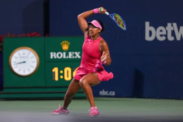 WTA, Tennis Damen Masters 1000 National Bank Open Toronto 2026 - Quarter Finals - Day 11 Naomi Osaka of Japan plays a forehand during the Women™s Singles quarter-final match against Elena Rybakina of Kazakhstan on day 11 of the WTA Masters 1000 National Bank Open at Sobeys Stadium on August 11, 2026, in Toronto, Canada. (Photo by Leonardo Ramirez Eyepix Group) Copyright: xLeonardoxRamirezx xEyepixxGroupx LR_11082026_09992
