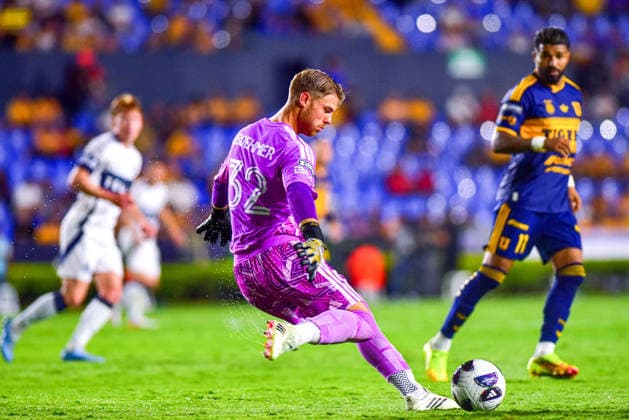 CONCACAF CHAMPIONS LEAGUE 2026 CONCACAF CHAMPIONS LEAGUE 2026 TIGRES UANL VS VANCOUVER 11082026 MONTERREY, NUEVO LEON. Action photo of Isaac Boehmer of Vancouver Whitecaps , during week 3 game of the 2026 CONCACAF Champions League tournament held a the Estadio Universitario of Monterrey, Nuevo Leon, Mexico. Foto de accion de Isaac Boehmer de Vancouver Whitecaps, durante juego de la jornada 3 del Torneo 2026 de la CONCACAF Champions League, celebrado en el Estadio Universitario de Monterrey, Nuevo Leon, Mexico PHOTO BY IMAGENSHOP AGENCIA FOTOGRAFICA MONTERREY NUEVO LEON MEXICO *** CONCACAF CHAMPIONS LEAGUE 2026 CONCACAF CHAMPIONS LEAGUE 2026 TIGRES UANL VS VANCOUVER 08 11 2026 MONTERREY, NUEVO LEÓN Action photo of Isaac Boehmer of the Vancouver Whitecaps during a Week 3 match of the 2026 CONCACAF Champions League tournament held at the Estadio Universitario in Monterrey, Nuevo León, Mexico Action photo of Isaac Boehmer of the Vancouver Whitecaps, during a Week 3 match of the 2026 CONCACAF Champions League tournament, held at the Estadio Universitario in Monterrey, Nuevo León, Mexico. PHOTO BY IMAGENSHOP PHOTO AGENCY MONTERREY, NUEVO LEÓN, MEXICO Copyright: xIMAGENSHOPxAGENCIAxFOTOGRAFICAx