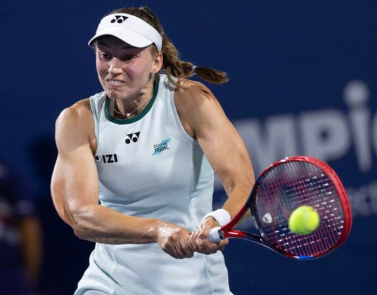 (260812) -- TORONTO, Aug. 12, 2026 -- Elena Rybakina of Kazakhstan returns the ball during the women s singles quarterfinal match between Naomi Osaka of Japan and Elena Rybakina of Kazakhstan at the 2026 National Bank Open tennis tournament in Toronto, Canada, on Aug. 11, 2026. (Photo by Xinhua) (SP)CANADA-TORONTO-TENNIS-NATIONAL BANK OPEN-WOMEN S SINGLES-QUARTERFINALS ZouxZheng 