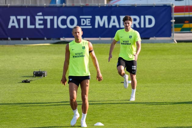 August 12, 2026, Majadahonda, Madrid, Spain: Julian Alvarez during the training day of Atletico de Madrid at Ciudad Deportiva Wanda Atletico de Madrid on August 12, 2026, in Majadahonda, Madrid, Spain. Majadahonda Spain - ZUMAa181 20260812_zaa_a181_006 Copyright: xDennisxAgyemanx