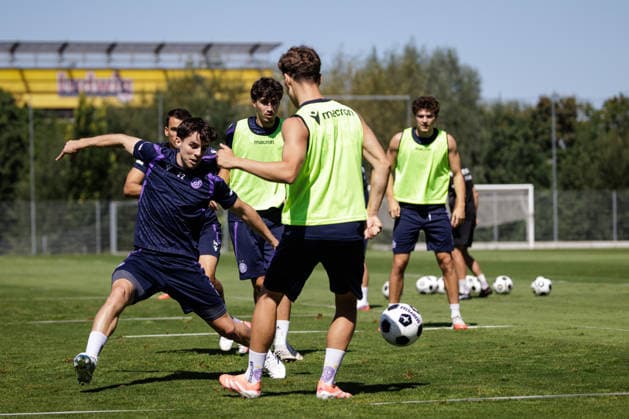SOCCER - UEFA ECL, A.Wien vs Beita VIENNA,AUSTRIA,12.AUG.26 - SOCCER - UEFA Conference League, qualification, FK Austria Wien vs Beitar Jerusalem, preview, training A.Wien. Image shows Florian Wustinger, Sanel Saljic, Matteo Schablas and Moritz Wels (A.Wien).  GEPAxpictures xArminxRauthner