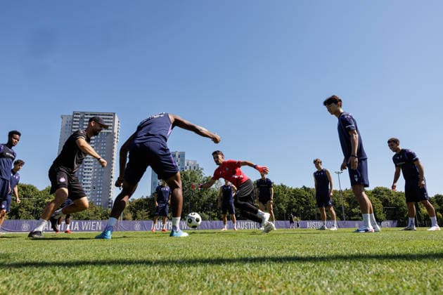 SOCCER - UEFA ECL, A.Wien vs Beita VIENNA,AUSTRIA,12.AUG.26 - SOCCER - UEFA Conference League, qualification, FK Austria Wien vs Beitar Jerusalem, preview, training A.Wien. Image shows the team of A.Wien.  GEPAxpictures xArminxRauthner