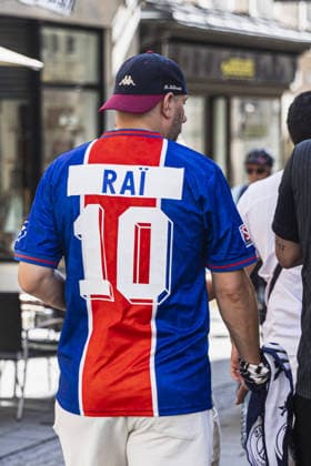 Paris Saint-Germain supporter prior to the UEFA Super Cup Final match between Paris Saint-Germain and Aston Villa at Red Bull Arena, Salzburg, Wals-Siezenheim on August 12th,2026 (Photo by Joao Bravo Sports Press Photo)  Copyright: xJoaoxBravo SportsxPressxPhotox Sportspressphoto_SPR204594