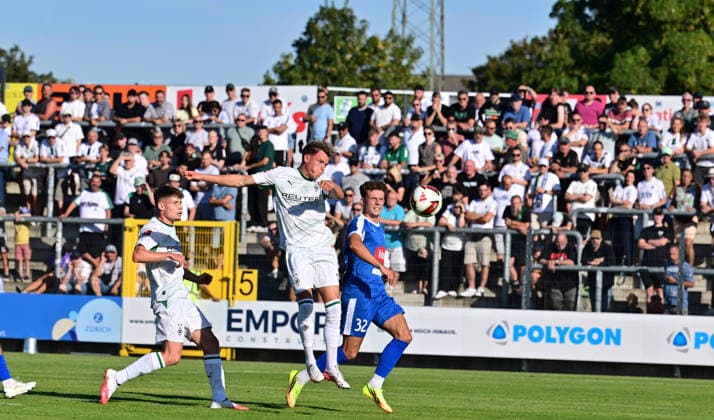 12.08.2026; Velbert; Fussball, Herren, Saison 2026 2027, Testspiel SSVg Velbert vs. Borussia Moenchengladbach Tor zum 0-1; Robin Hack (Gladbach, Mitte) koepft zum 0-1 ein DFL regulations prohibit any use of photographs as image sequences and or quasi-video. IMS Arena Nordrhein-Westfalen Deutschland *** August 12, 2026 Velbert Soccer, Men s, 2026–2027 Season, Friendly Match: SSVg Velbert vs. Borussia Mönchengladbach; Goal to make it 0–1 by Robin Hack (Gladbach); Center forward heads in to make it 0–1. DFL regulations prohibit any use of photographs as image sequences and or quasi-video. IMS Arena, North Rhine-Westphalia, Germany