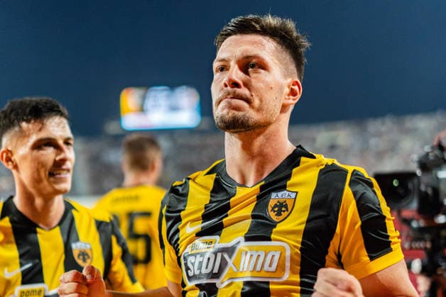 Superbet Supercup Greece, AEK Athen vs. OFI Kreta am 12.08.2026 im Pankritio Stadion in Heraklion Luka Jovic Tor zum 1:0 *** Superbet Super Cup Greece, AEK Athens vs. OFI Crete on August 12, 2026, at Pankritio Stadium in Heraklion; Luka Jovic scores the 1-0 goal Copyright: xBahhoxKarax
