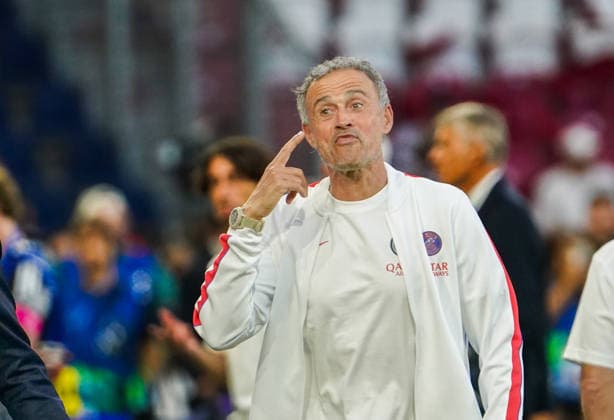 Österreich: Fussball UEFA Super Cup 2026, Finale Paris Saint-Germain vs Aston Villa FC Red Bull Arena (Salzburg), 12. August 2026: Portraitfoto, Portrait, Einzelaufnahme, Porträt Luis Enrique (Trainer Paris Saint-Germain) *** Austria Soccer 2026 UEFA Super Cup, Final: Paris Saint-Germain vs. Aston Villa FC, Red Bull Arena, Salzburg, August 12, 2026; Portrait photo, portrait, individual shot, portrait of Luis Enrique, coach of Paris Saint-Germain Copyright: xAymanxAlahmedx