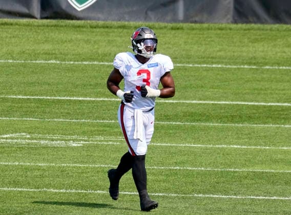 Tampa Bay Buccaneers outside linebacker Rueben Bain Jr. (3) participate during a joint practice with the New York Jets during training camp at the Atlantic Health Jets Training Center, Florham Park, New Jersey. CSM Florham Park United States - ZUMAc04_ 20260812_zma_c04_018 Copyright: xDuncanxWilliamsx