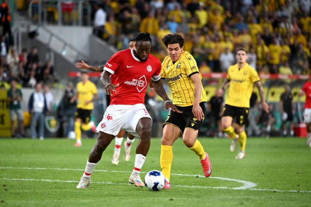 KATOWICE DRUGI MECZ III RUNDA ELIMINACJYJNA LIGA KONFERENCJI SEZON 2026 27: GKS KATOWICE - HAPOEL TEL AWIW --- UEFA CONFERENCE LEAGUE THIRD QUALIFYING ROUND SECOND MATCH: GKS KATOWICE - HAPOEL TEL AVIV FERNAND MAYEMBO EMAN MARKOVIC FOT. KRZYSZTOF HELIOS 400MM NEWSPIX.PL --- newspix.pl POLAND OUT! 