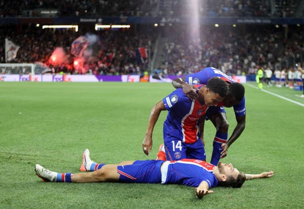 Kvaratskhelia Khvicha Torjubel 1-0 , PSG-Aston Villa , UEFA Super Cup Finale , , Fußball , in der Red Bull Arena Stadion in Salzburg , Österreich . August 12 , 2026 . Photo by: Davide Elias IPA Photo Pressefoto DENL Copyright: xDavidexEliasx