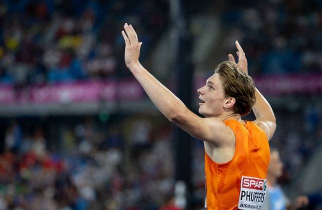 BIRMINGHAM - Jonas Phijffers after the 400-meter final on the third day of the European Athletics Championships. IRIS VAN DEN BROEK ANP xVIxANPxSportx xxANPxIVx 565340876 originalFilename: 565340876.jpg