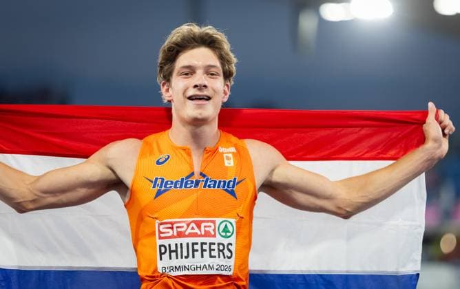 BIRMINGHAM - Jonas Phijffers after the 400-meter final on the third day of the European Athletics Championships. IRIS VAN DEN BROEK ANP xVIxANPxSportx xxANPxIVx 565341048 originalFilename: 565341048.jpg